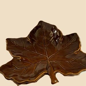 Pottery Barn Leaf dish.🍂🍁🍂